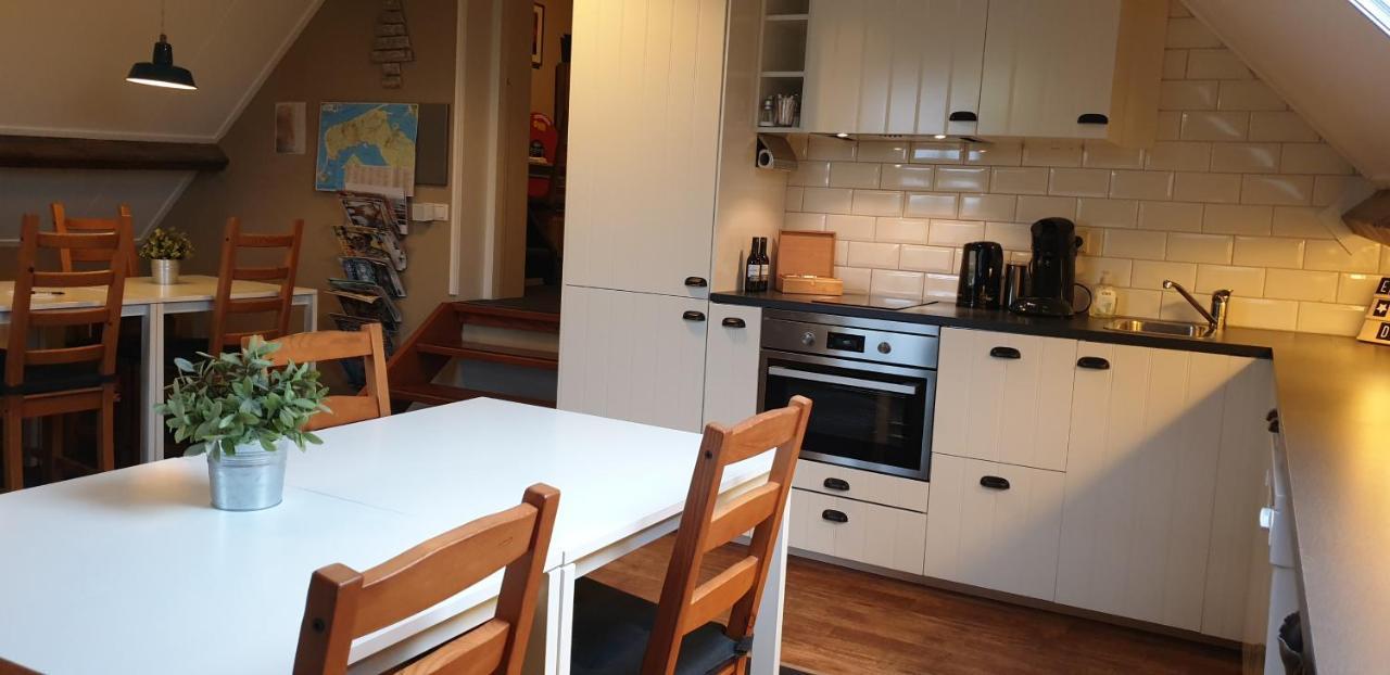 Bed And Breakfast "De Smousenhoek" Ouddorp Esterno foto
