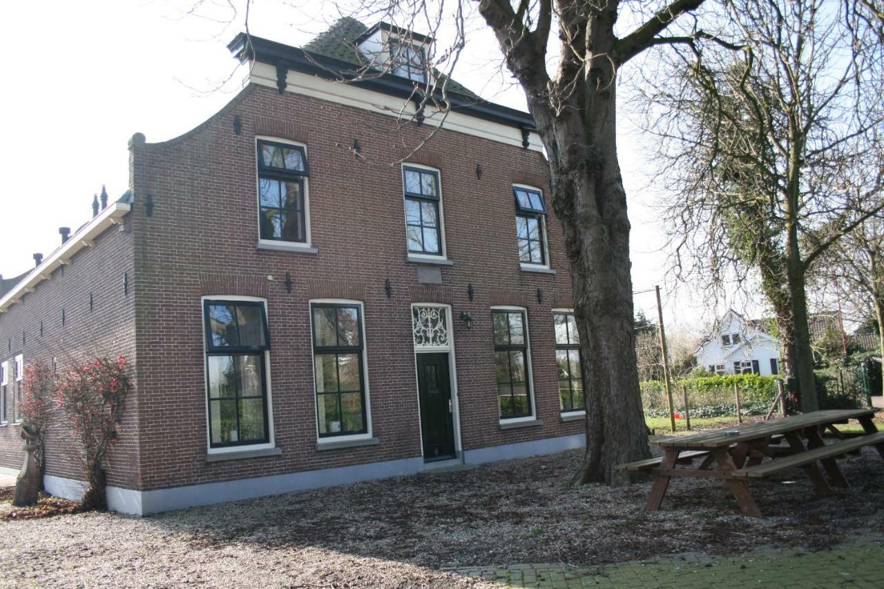 Bed And Breakfast "De Smousenhoek" Ouddorp Esterno foto