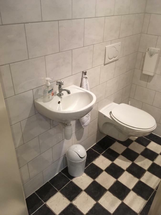 Bed And Breakfast "De Smousenhoek" Ouddorp Esterno foto