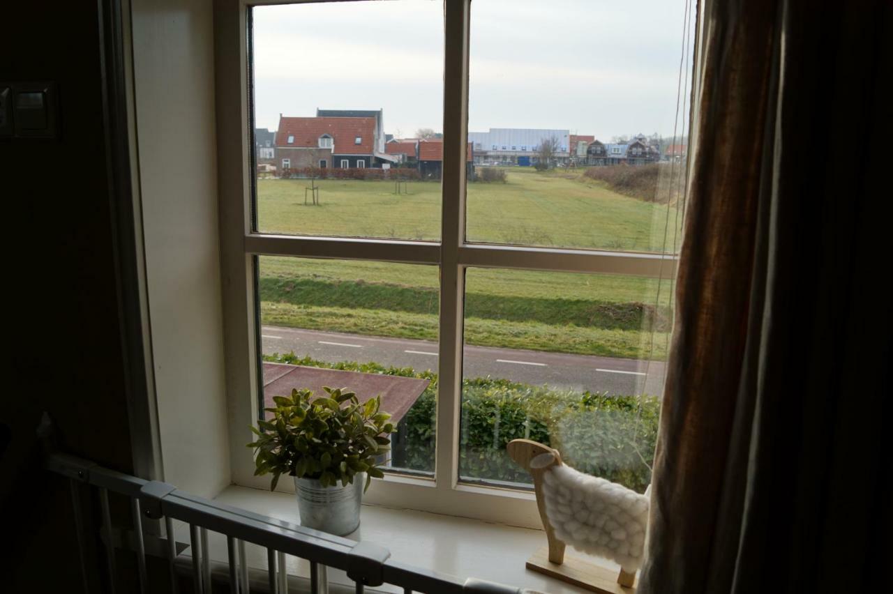 Bed And Breakfast "De Smousenhoek" Ouddorp Esterno foto